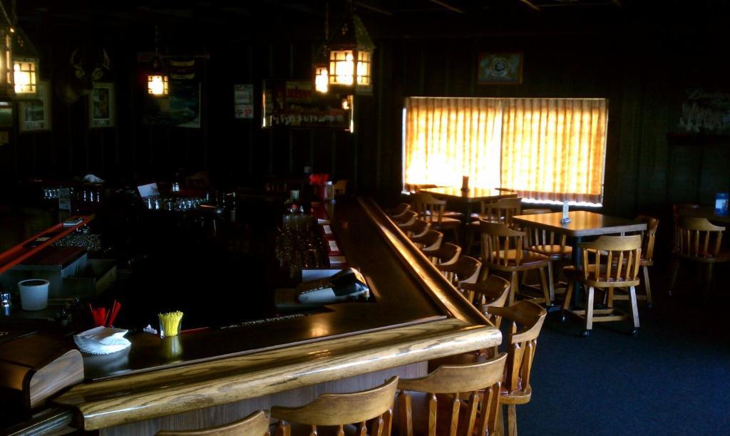 Old Towne MotelWestby エクステリア 写真