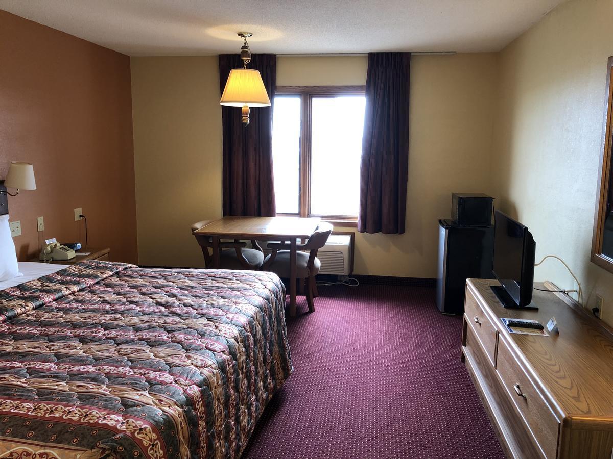 Old Towne MotelWestby エクステリア 写真